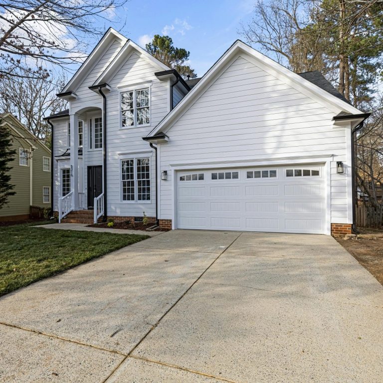 Garage door installation in Acworth GA